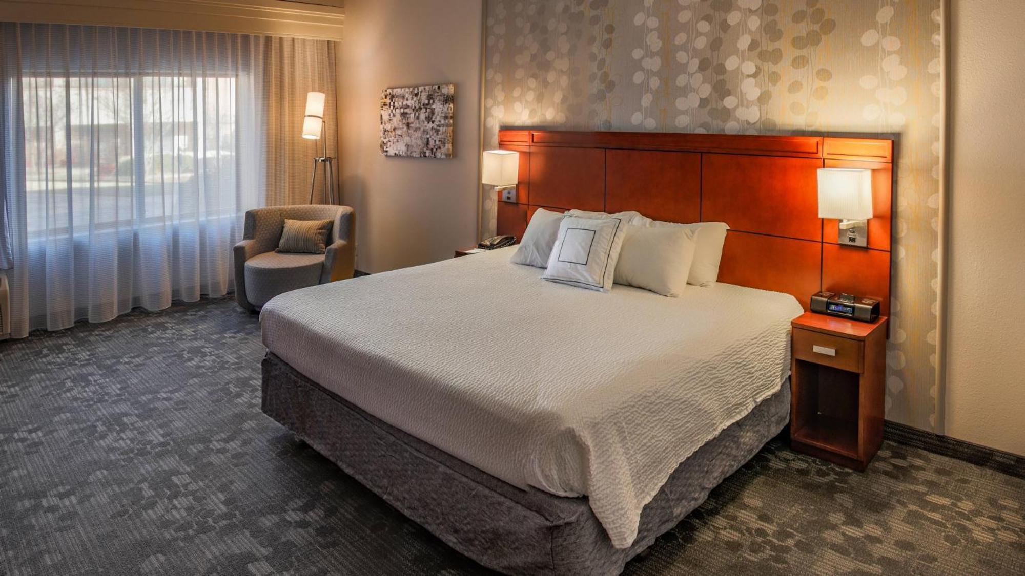 מלון Courtyard By Marriott נורמן מראה חיצוני תמונה