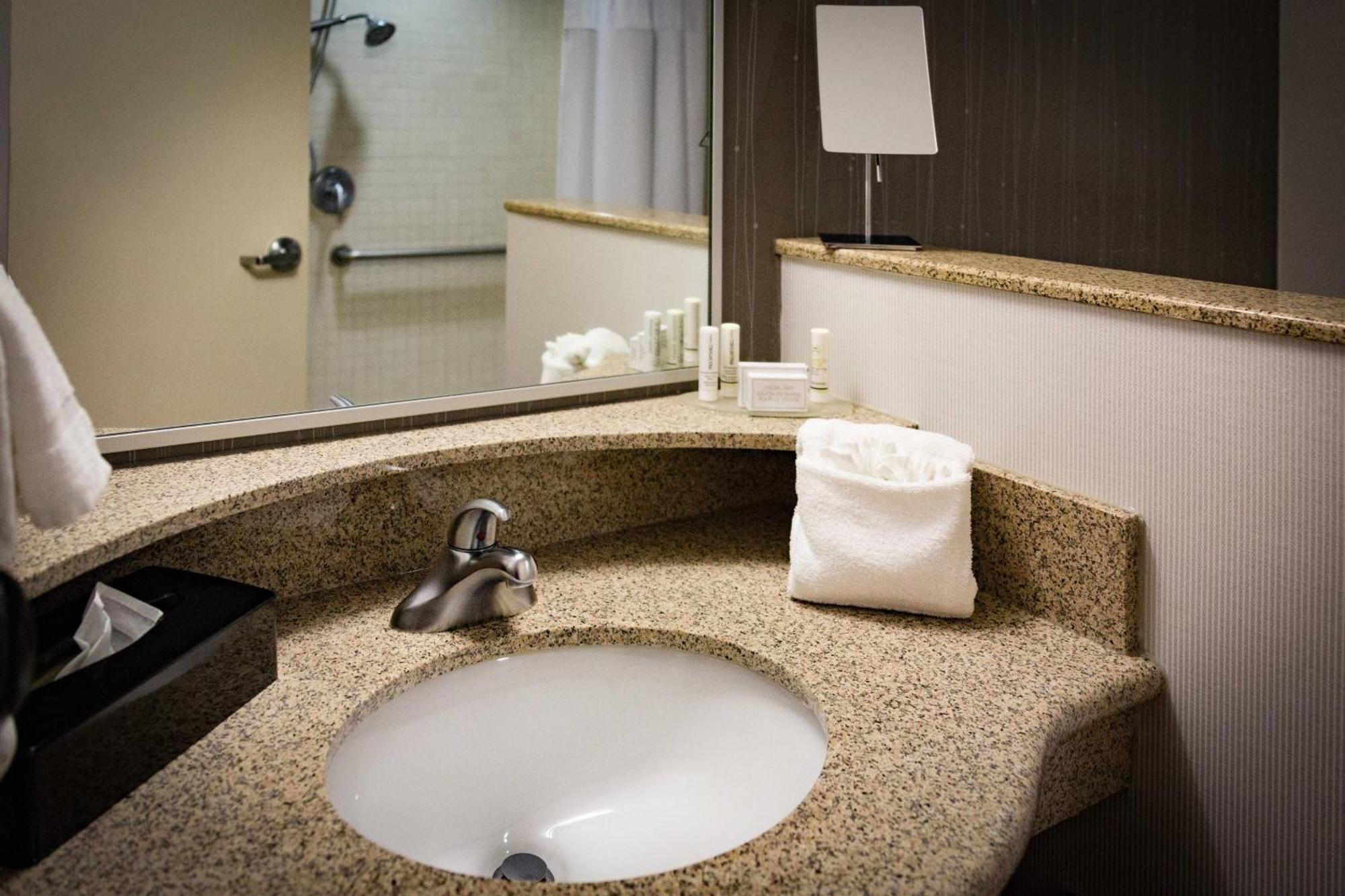 מלון Courtyard By Marriott נורמן מראה חיצוני תמונה