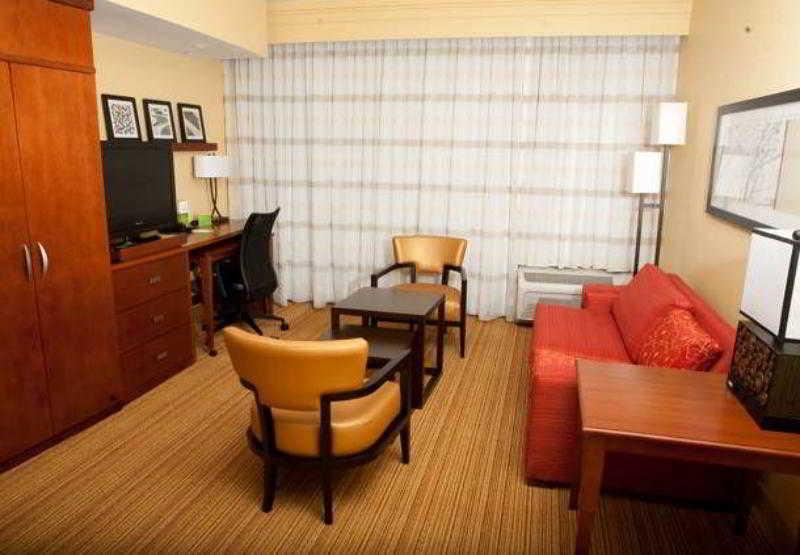 מלון Courtyard By Marriott נורמן חדר תמונה