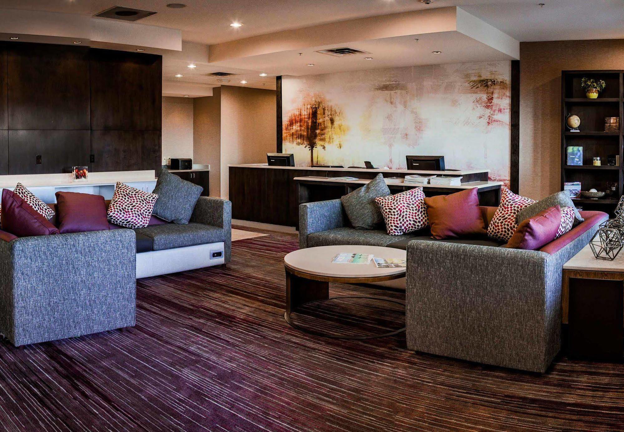 מלון Courtyard By Marriott נורמן מראה חיצוני תמונה