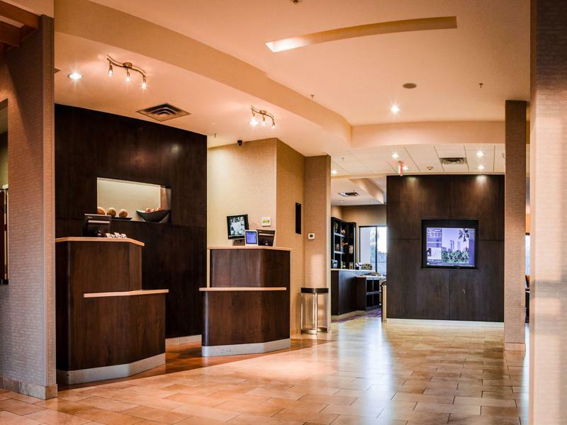 מלון Courtyard By Marriott נורמן מראה חיצוני תמונה